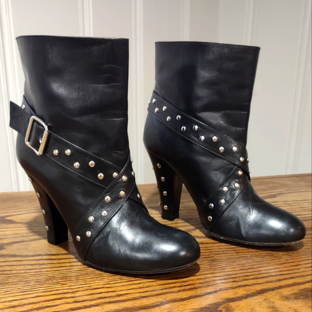 Marc Jacobs studded black leather heeled ankle booties 37.5 $400